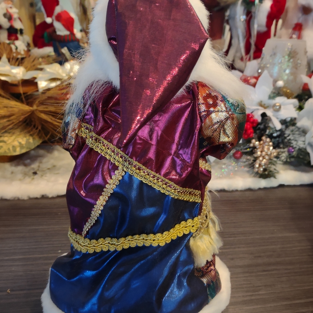 Santa Tree Topper - Picture 2 of 3